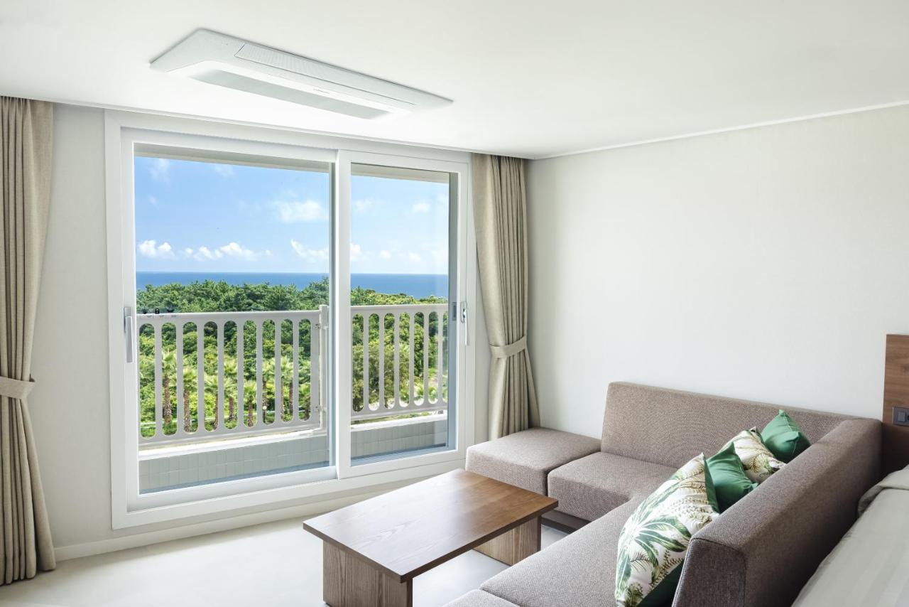 Kensington Jeju Jungmun