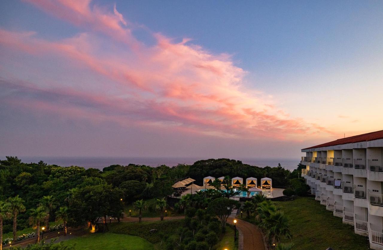 Kensington Jeju Jungmun