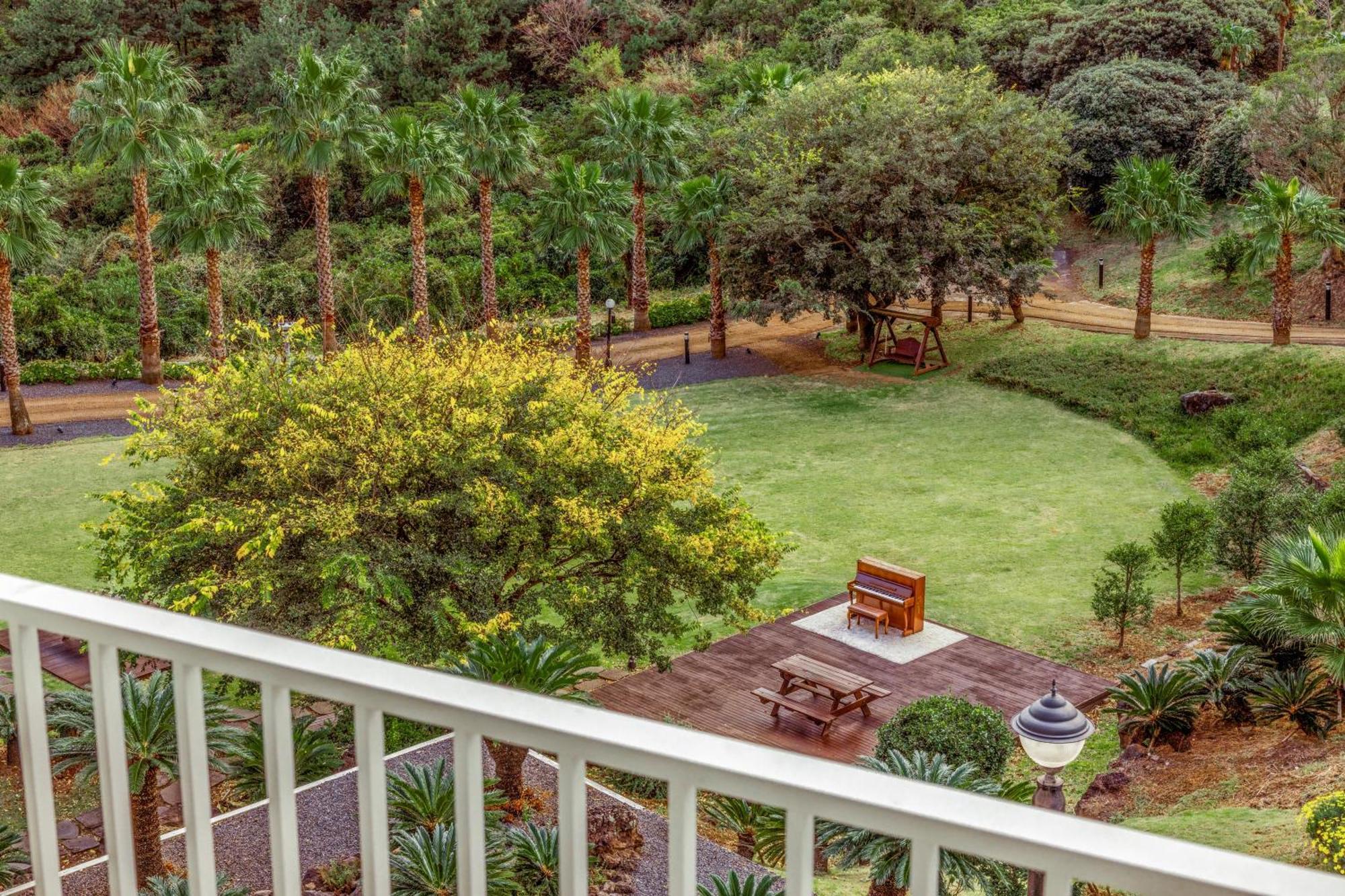 Resort Kensington Jeju Jungmun Seogwipo