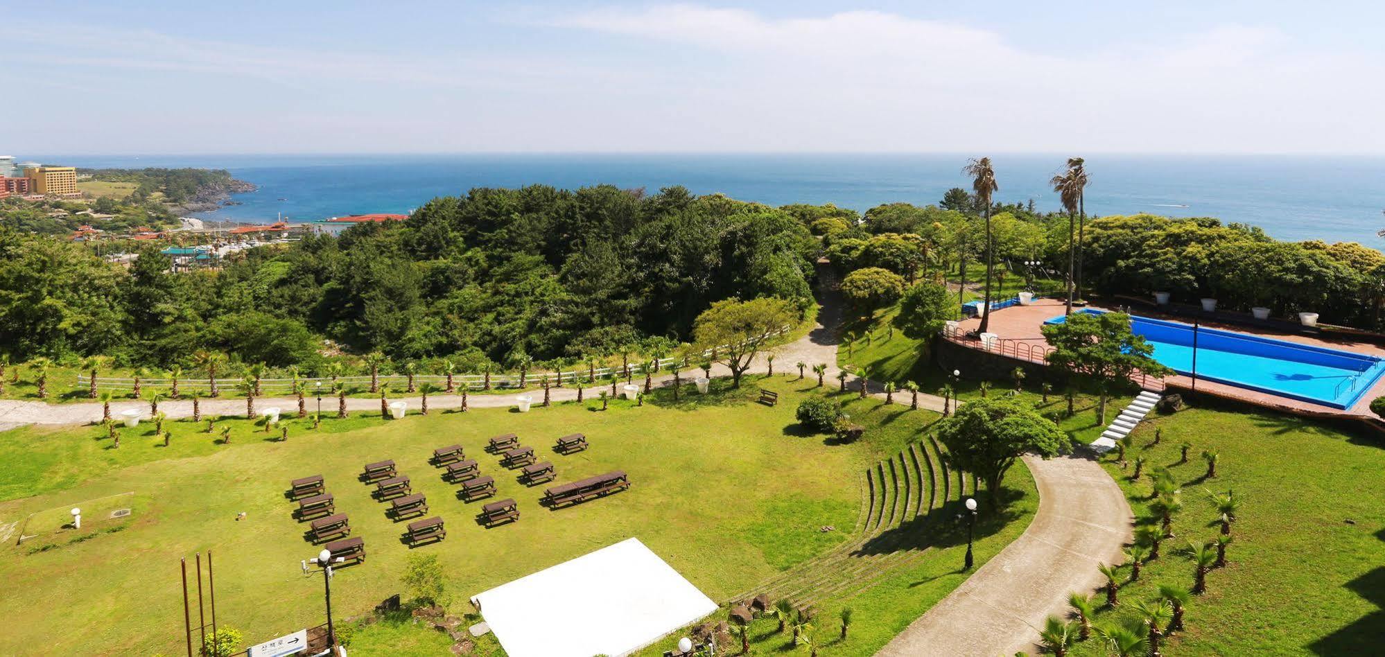 Kensington Jeju Jungmun